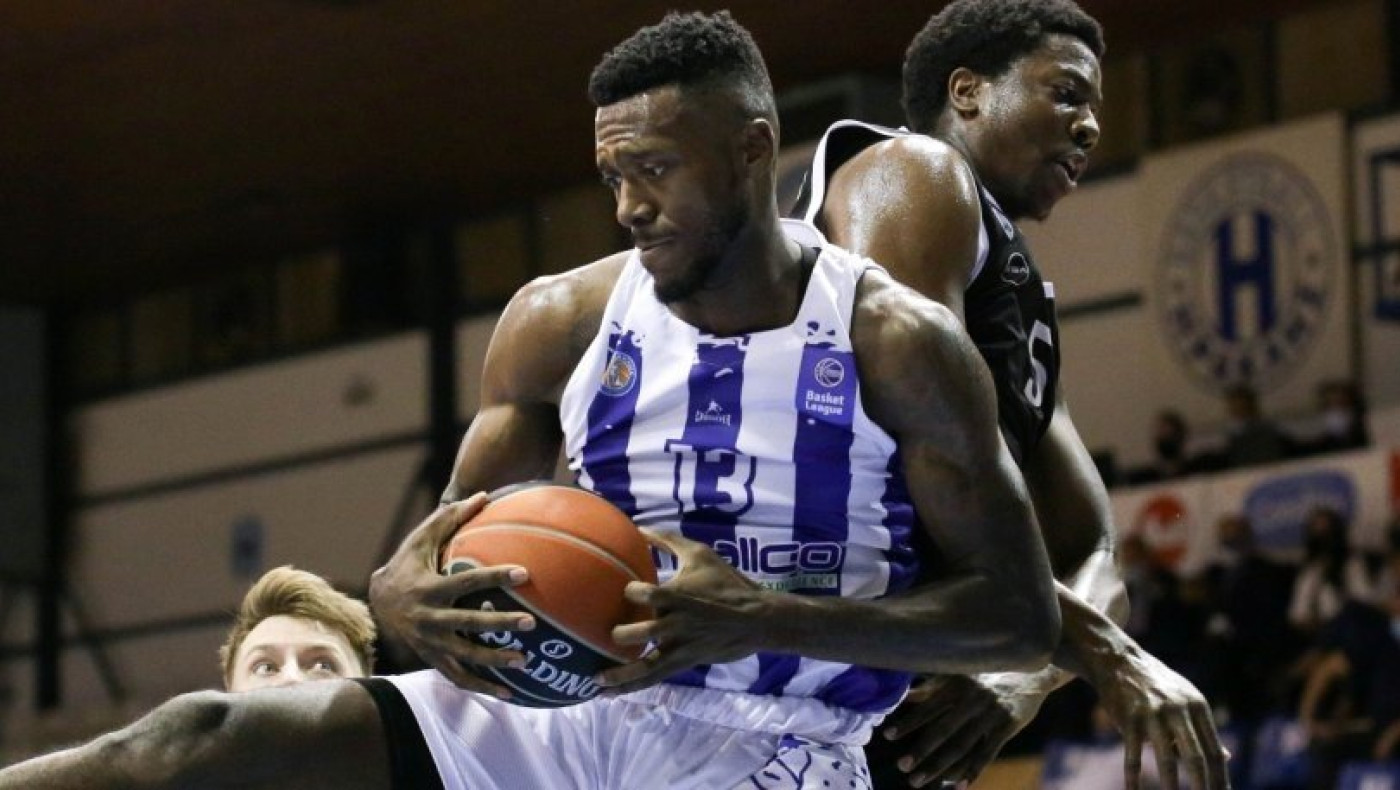 Σύνθημα ανασύνταξης στον Ηρακλή