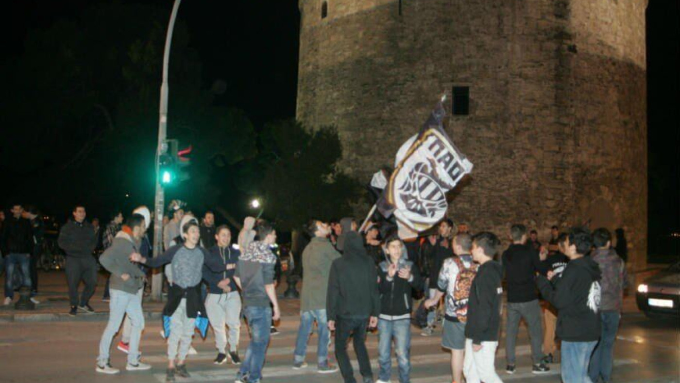 Γιορτή και στο Λευκό Πύργο για τον ΠΑΟΚ (video)