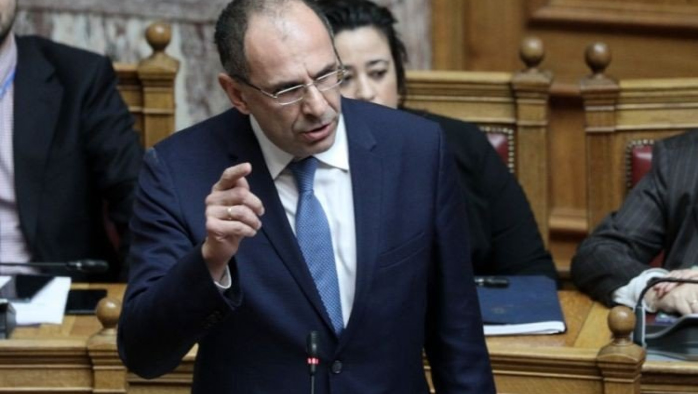 Γεραπετρίτης: «Ζήτημα συλλογικής ευθύνης και κοινωνικής αλληλεγγύης ο εμβολιασμός»