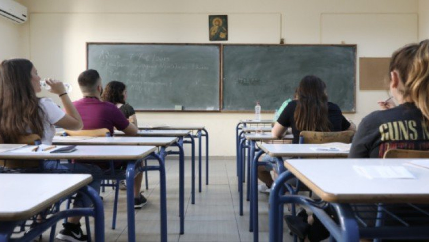 Πανελλαδικές: Τι αλλάζει σε βάσεις, τμήματα, αριθμό εισακτέων
