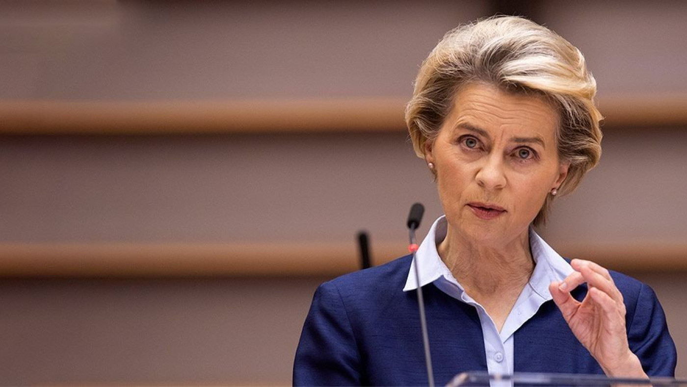 Spiegel: H EE αγόρασε λιγότερα εμβόλια απ' όσα χρειάζονται οι «27»