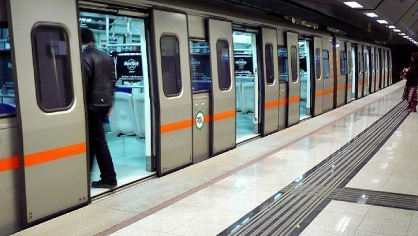 Αρνητές μάσκας επιτέθηκαν και ξυλοκόπησαν εργαζόμενο στο Μετρό της Αθήνας