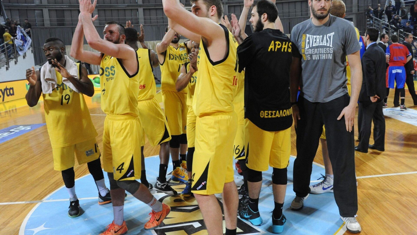 Η τετράδα απαιτεί να ξεπεράσουν τους εαυτούς τους
