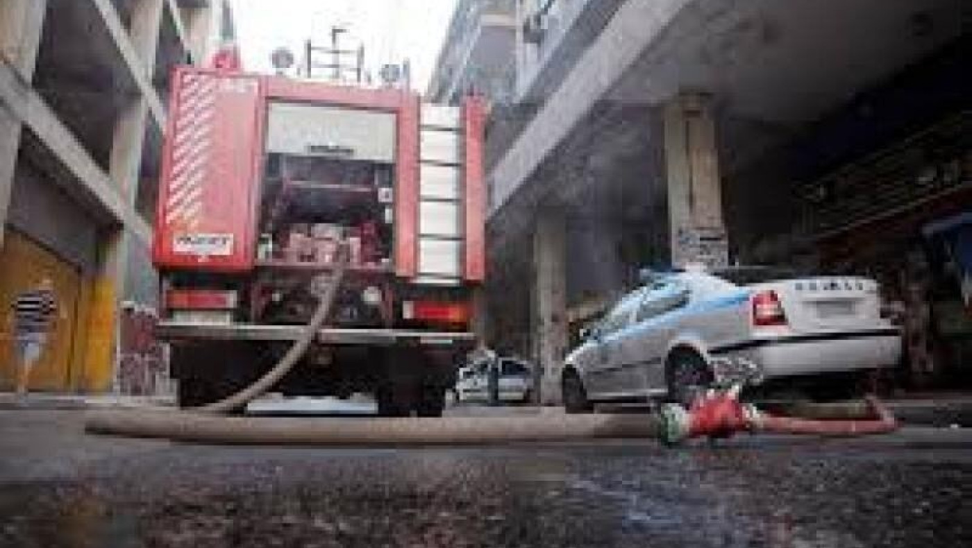 Σε εξέλιξη φωτιά σε διαμέρισμα στο κέντρο της Θεσσαλονίκης