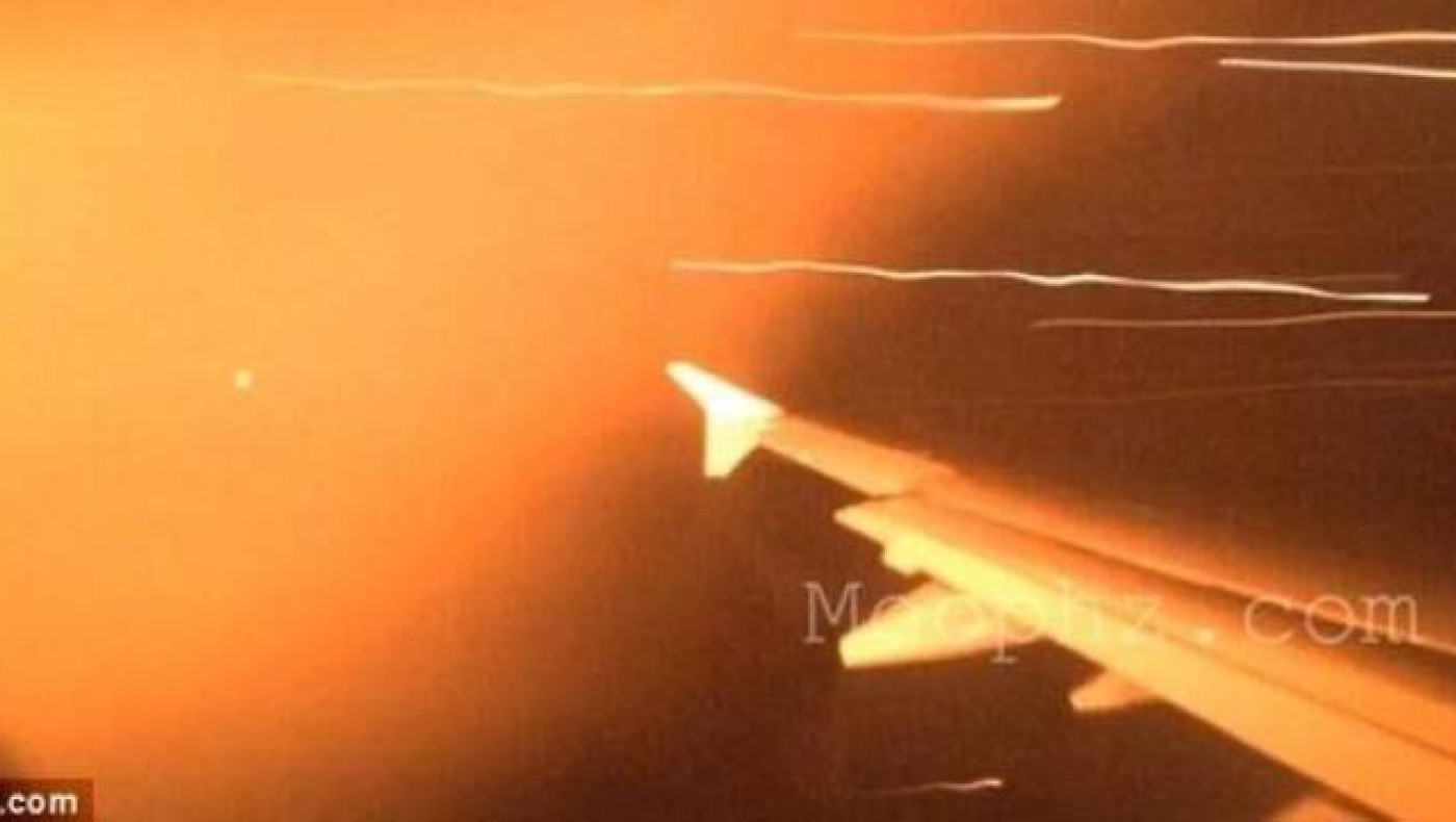 Αεροπλάνο με 148 επιβάτες αρπάζει φωτιά κατά την απογείωση! (Video)