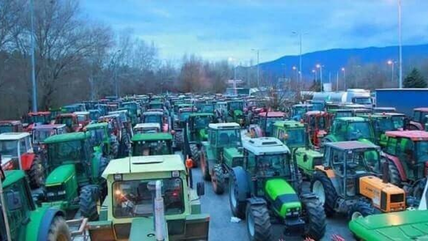 Θεσσαλονίκη: Οι αγρότες σκέφτονται αποκλεισμό του Λιμανιού και του «Μακεδονία»