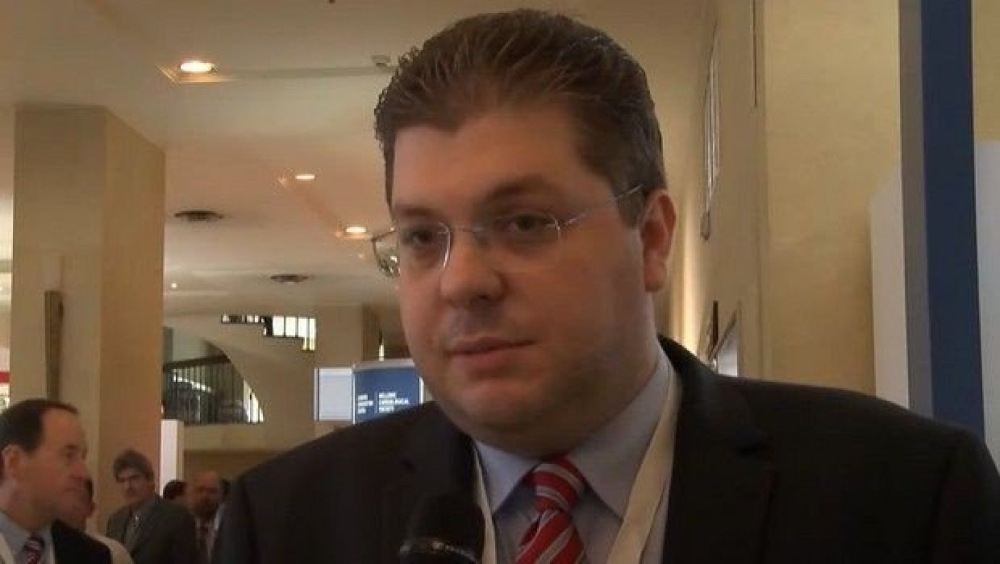 Καταγγελία Παπανικολάου: Σύμβουλος του Φασούλα επιχειρεί να μπλοκάρει τις εκλογές της ΕΟΚ!