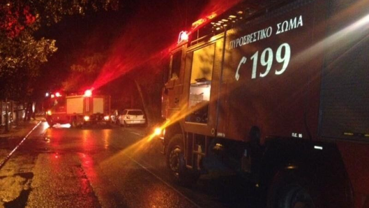 Φωτιά σε απορρίμματα εντός του πρ. στρατοπέδου Παύλου Μελά
