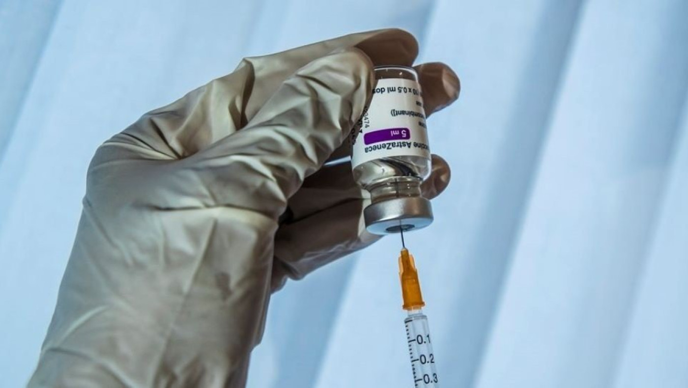 Αναστέλλει και η Ολλανδία τη χορήγηση του εμβολίου της AstraZeneca