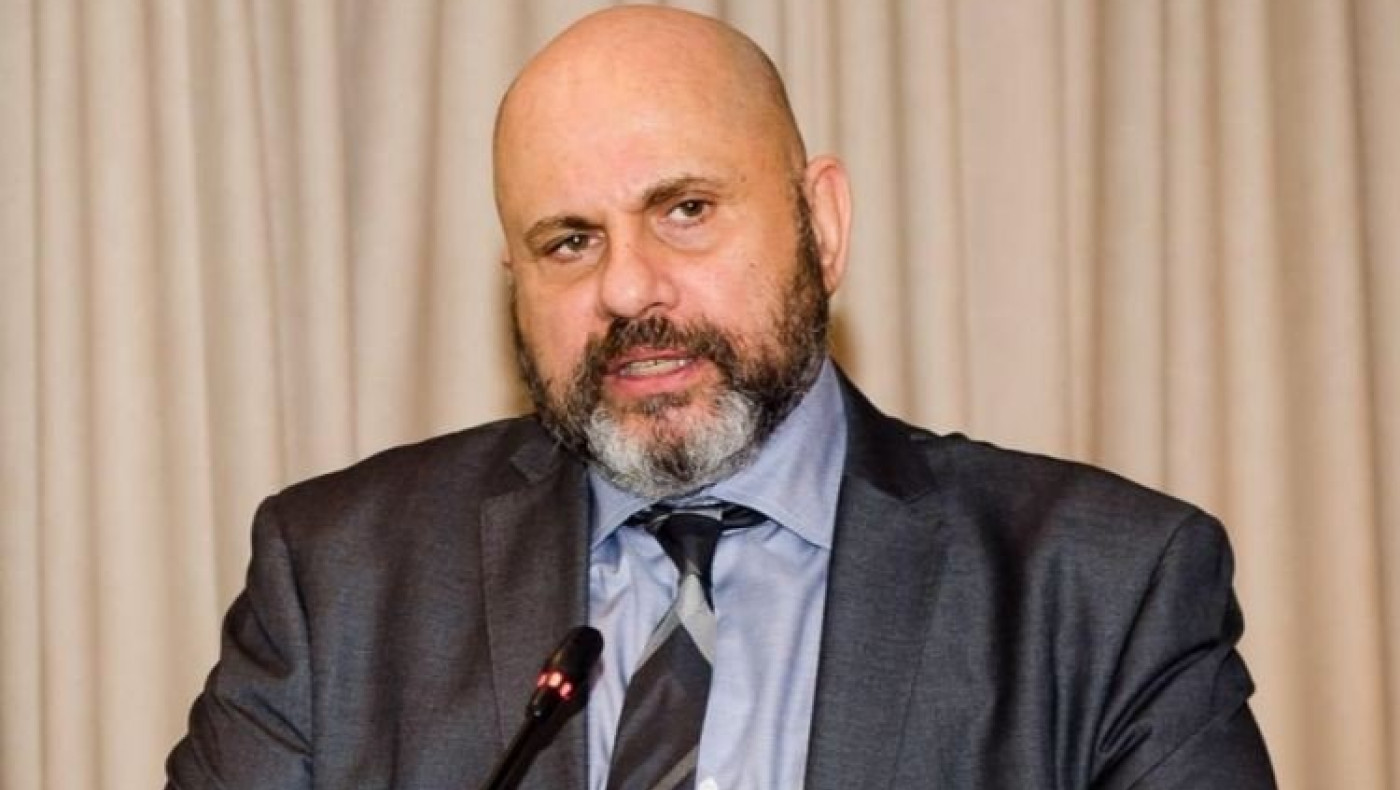 Κούβελας: «Απορώ γιατί δεν παίρνει η Ελλάδα μονοκλωνικά αντισώματα, τα lockdown συντηρούν τον ιό»