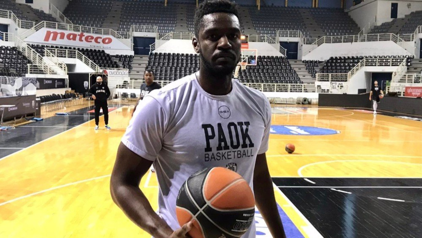 Σπουδαία κίνηση του Κάρτερ πριν το ταξίδι για τις ΗΠΑ