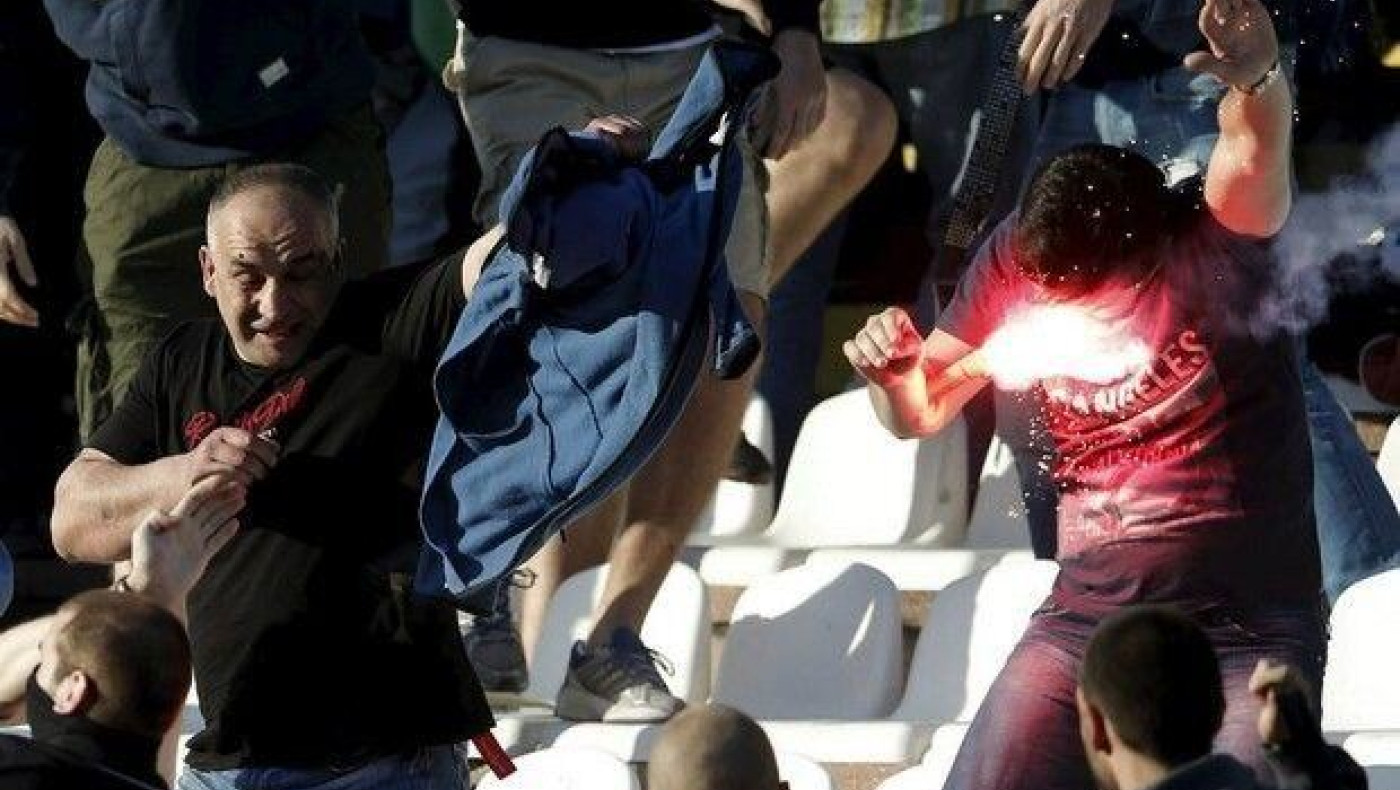 Επεισόδια και ξύλο στο Ερυθρός Αστέρας – Παρτιζάν (Video)