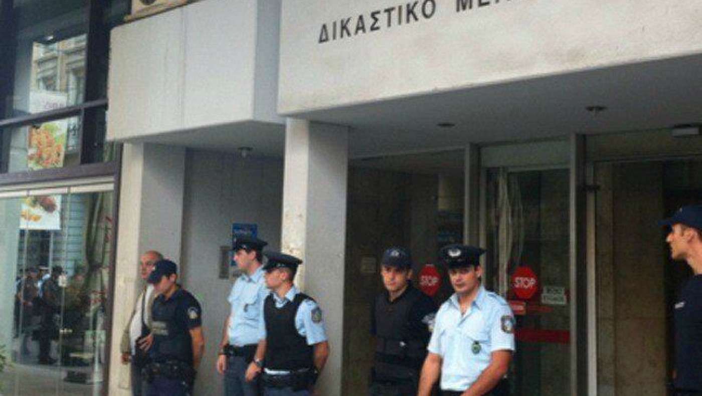 Καταθέσεις μαρτύρων στη δίκη για τον βασανισμό του αιγύπτιου εργάτη