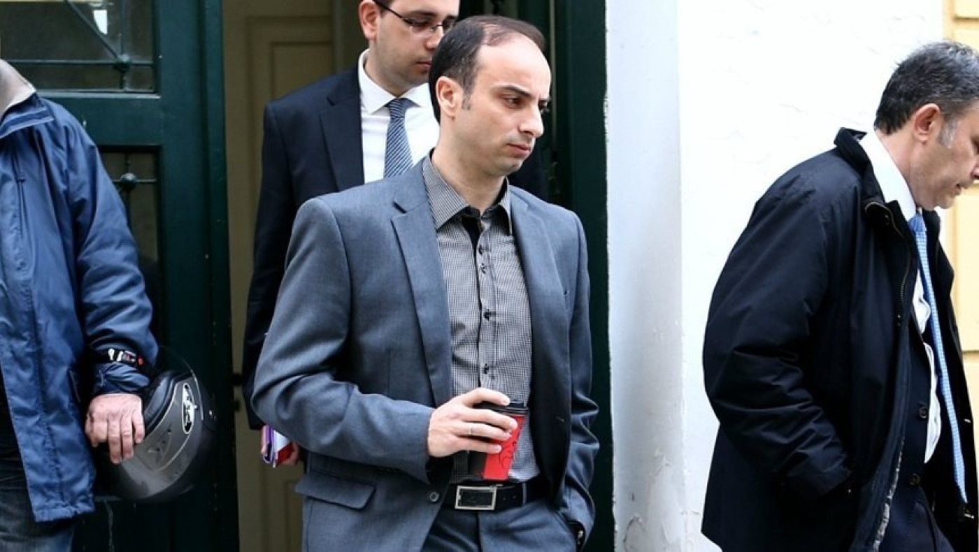 Απολογείται ο Γιάχος