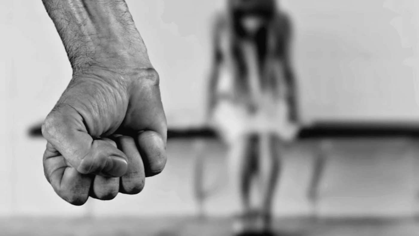 Έλληνες φοιτητές δημιούργησαν συσκευή που καλεί βοήθεια σε περίπτωση σεξουαλικής επίθεσης