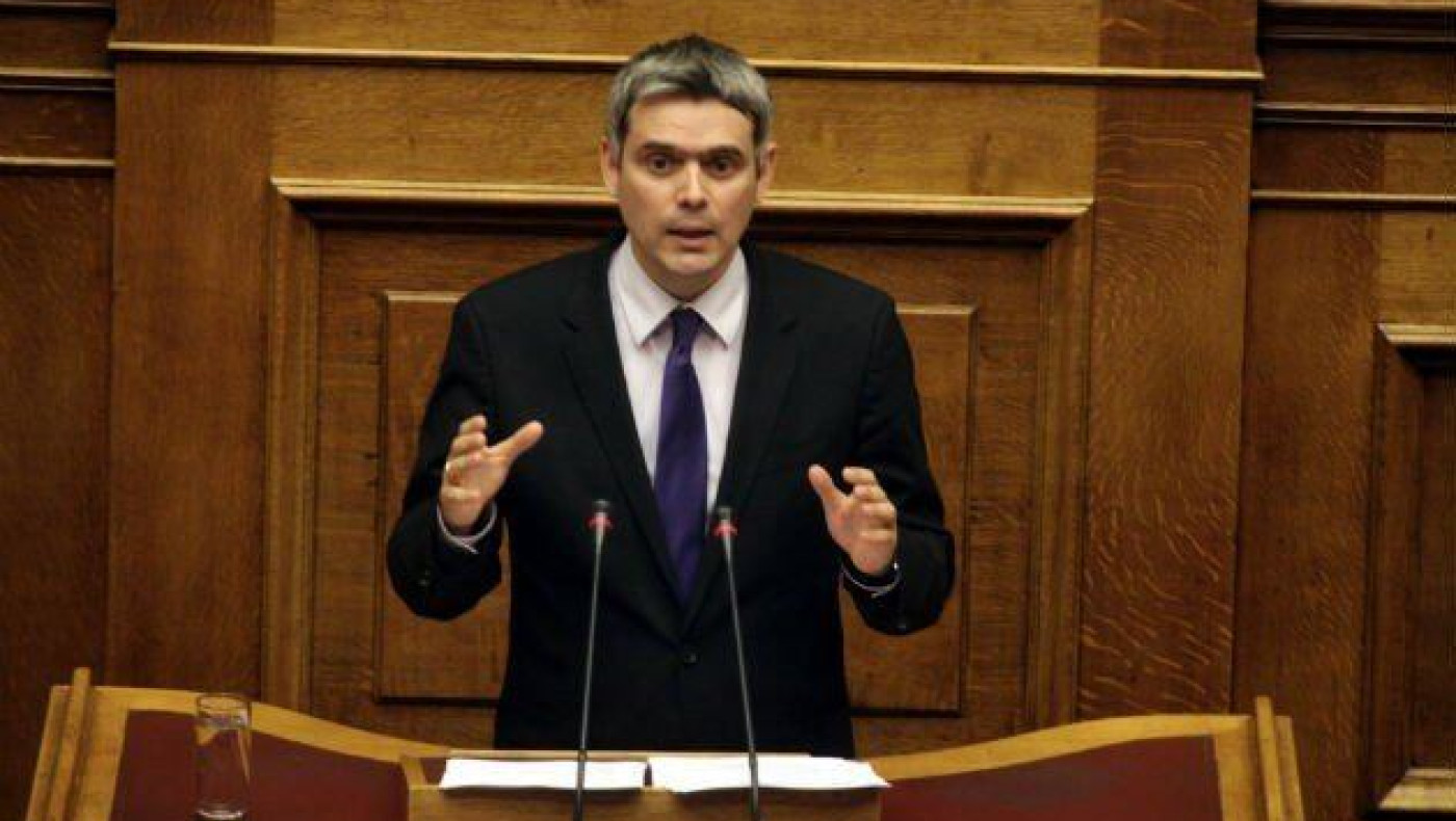 ΝΔ: Ανοιχτή πρόσκληση στους λαθρομετανάστες το νομοσχέδιο για την ιθαγένεια
