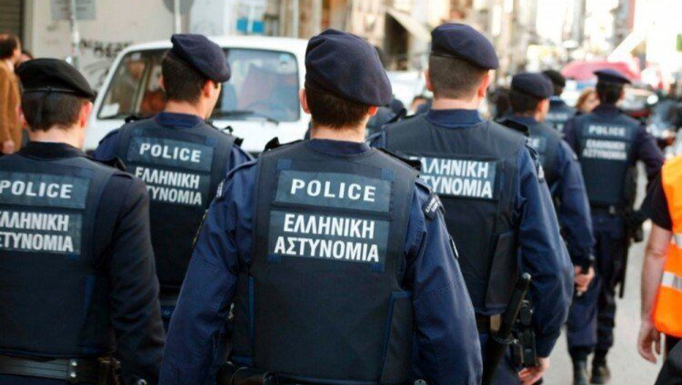 27 αλλοδαποί εντοπίστηκαν σε φορτηγό στην Άνω Πόλη 
