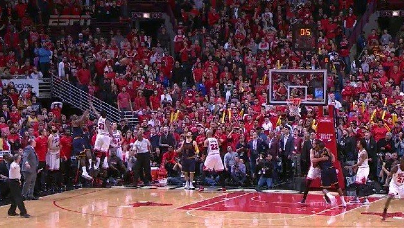 Τζέιμς όπως Ρόουζ (video)