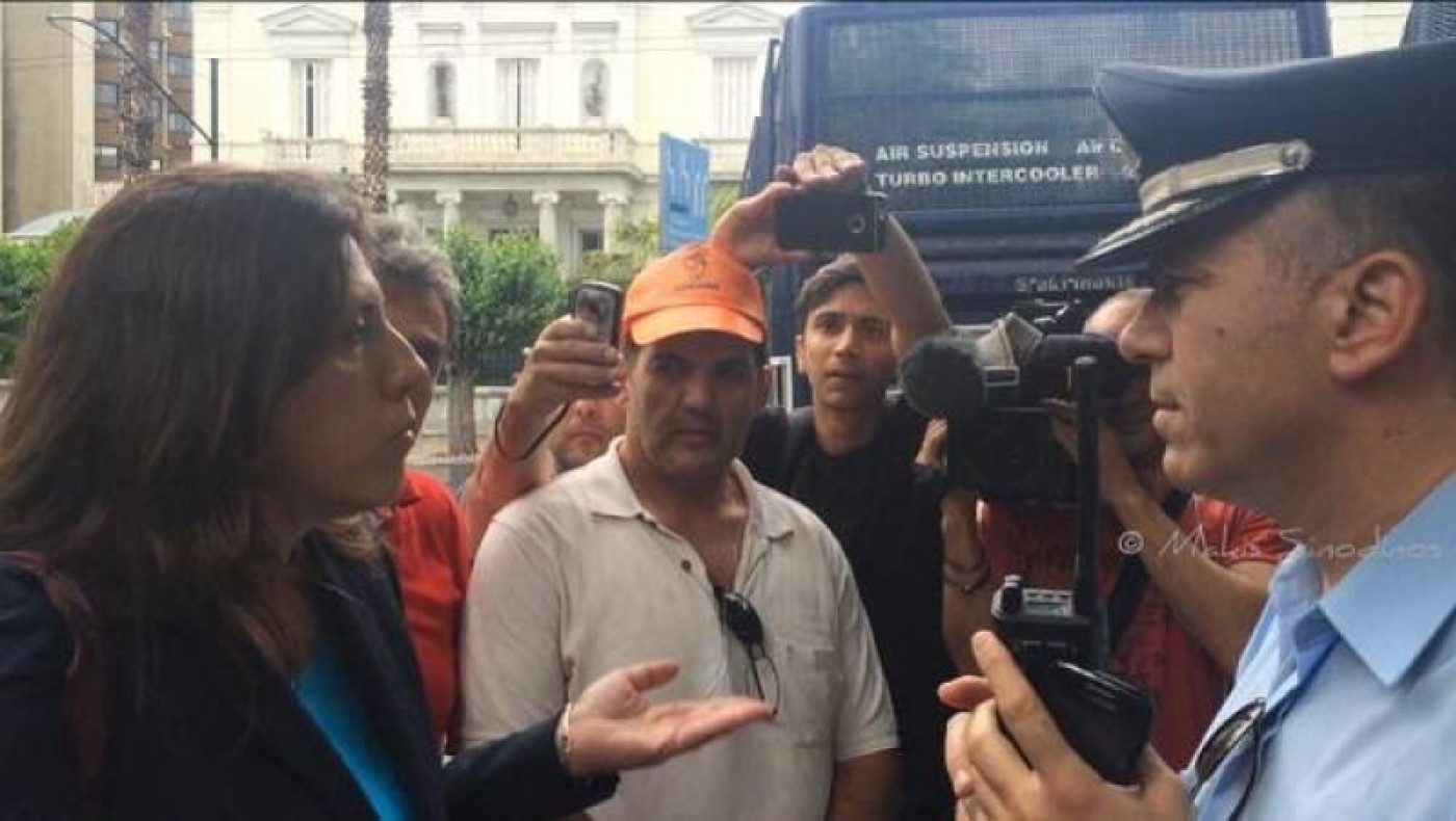 Η επίπληξη της Ζωής Κωνσταντοπούλου στα ΜΑΤ (ΒΙΝΤΕΟ)