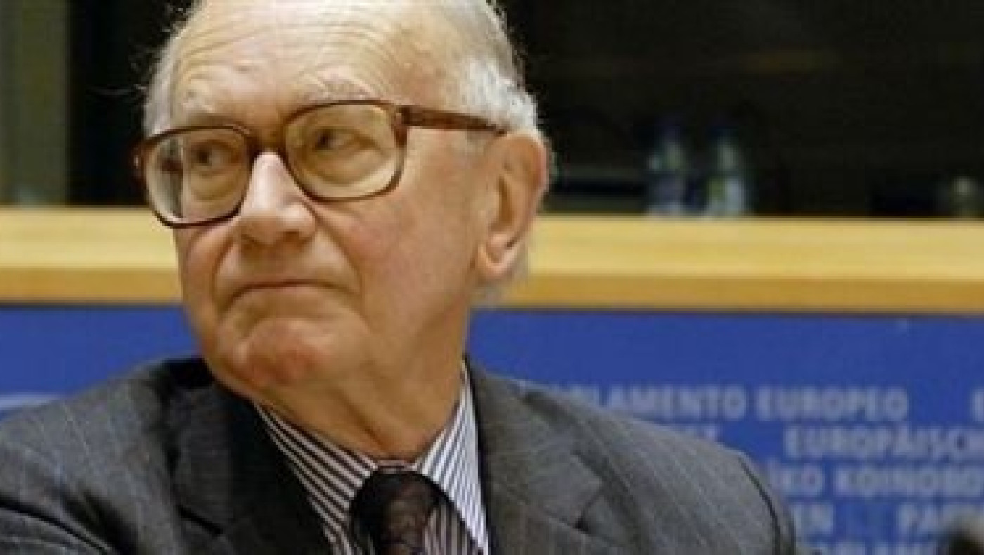 Πέθανε ο Βέλγος Αλεξάντρ Λαμφαλουσί, ένας από τους «πατέρες» του ευρώ