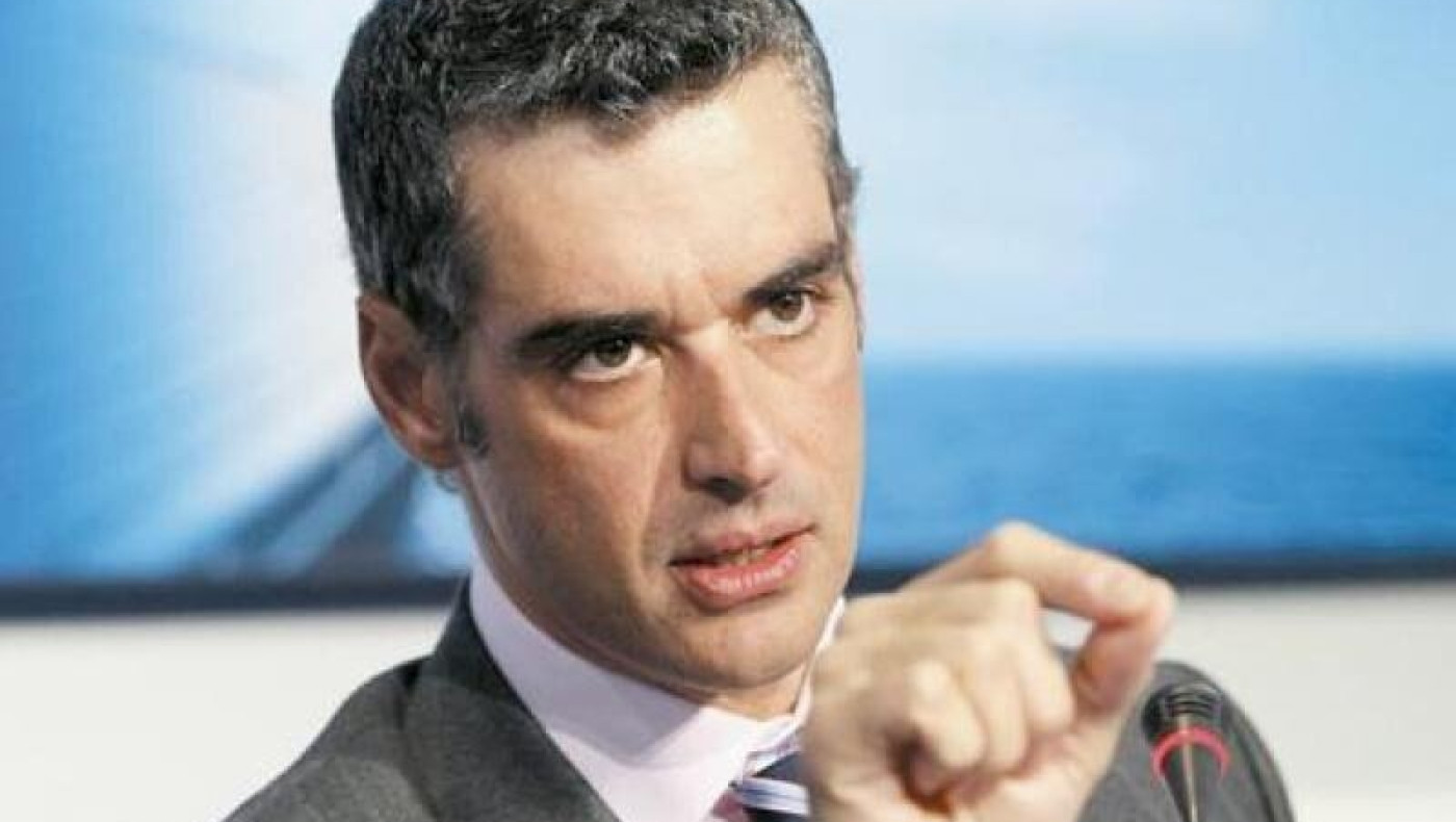 Μια υπογραφή χωρίζει τον Σπηλιωτόπουλο από πρεσβευτικό αξίωμα, με πρόταση ΣΥΡΙΖΑ