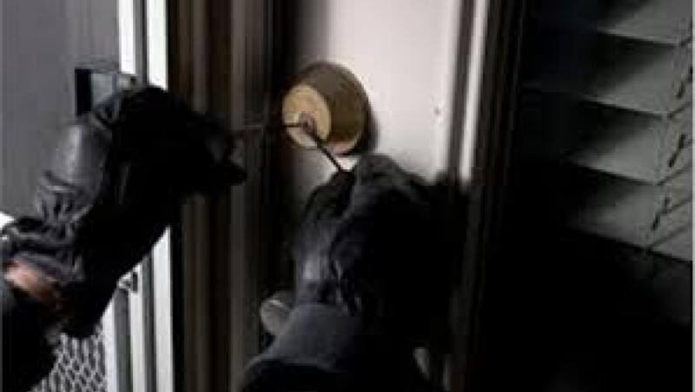  Συνελήφθη δίδυμο διαρρηκτών που είχε ρημάξει την Πολίχνη 