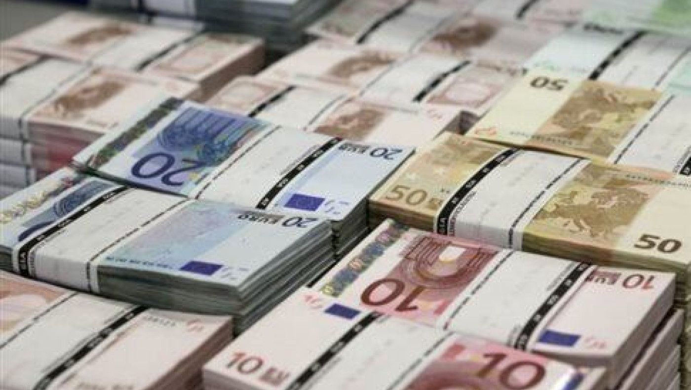 Αυξήθηκε το ταμειακό έλλειμμα το πρώτο τετράμηνο του 2015