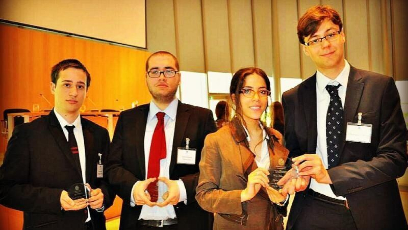Πρωτιά σε διεθνή διαγωνισμό για τη Νομική Κομοτηνής! 