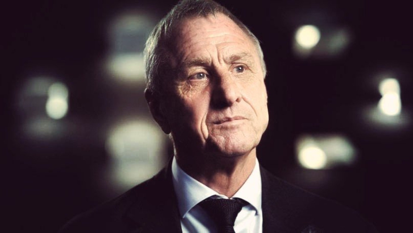 «Κράζει» τη μεταγραφή Σουάρες ο Κρόιφ