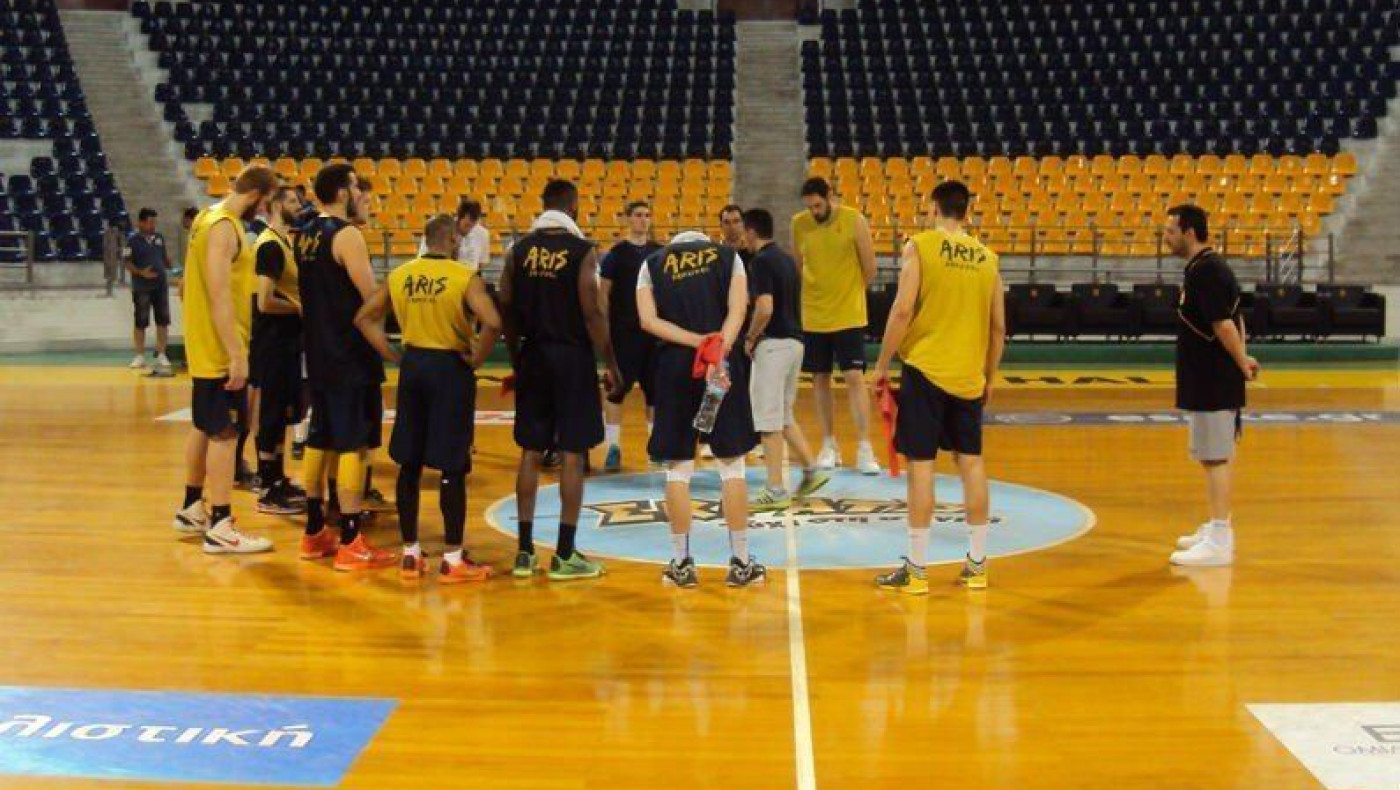 Αναχώρησε με δέκα παίκτες στο ΣΕΦ