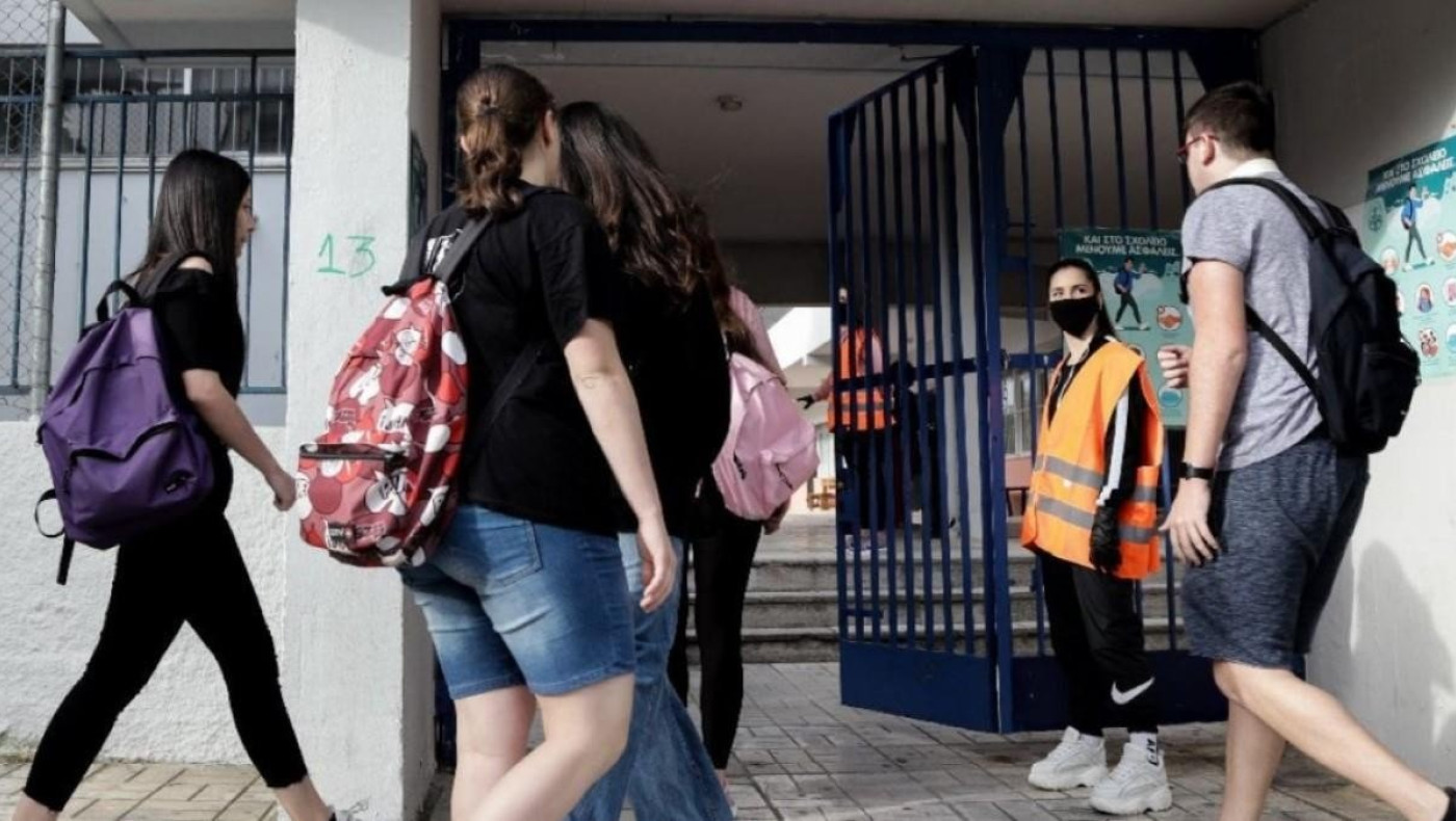 Κορωνοϊός: Κάθε Τετάρτη οι ανακοινώσεις για τον αριθμό των παιδιών που νοσούν