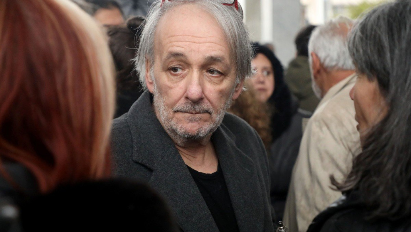 Σε κρίσιμη κατάσταση ο Μικρούτσικος: Διασωληνωμένος στην εντατική