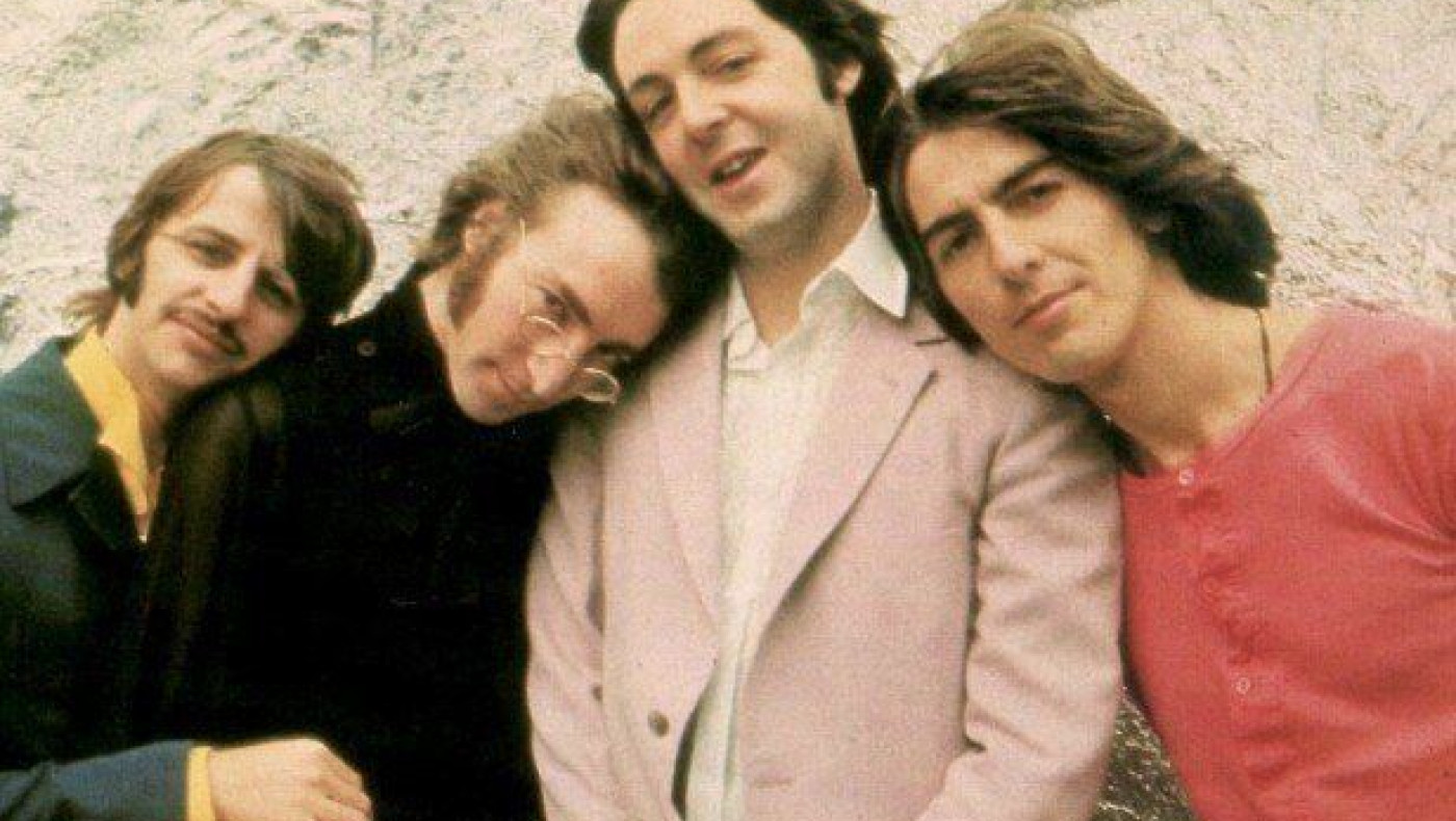 Πωλείται κόπια τoυ White Album των Beatles με την υπογραφή του Charles Manson 