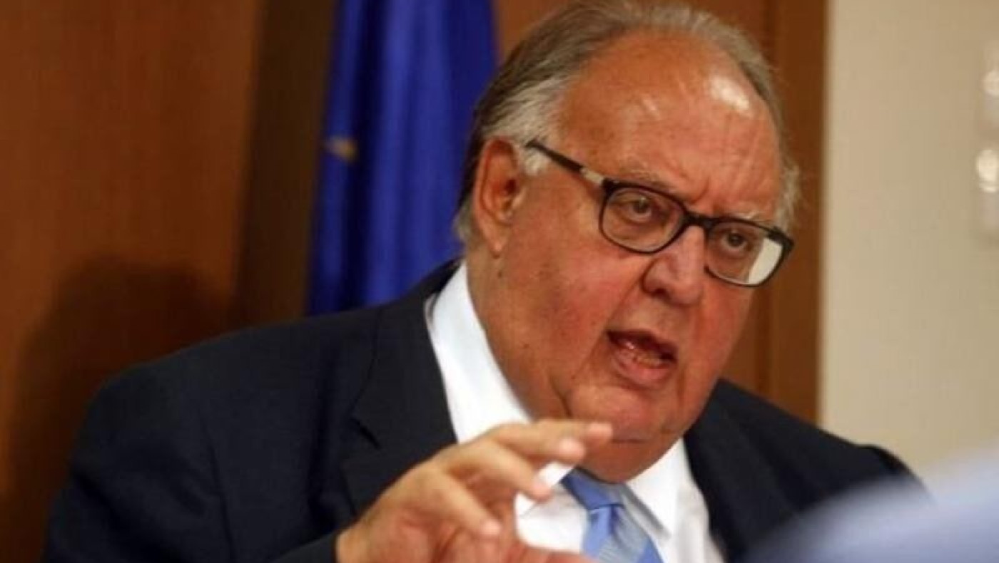 Βολές Πάγκαλου κατά Βαρουφάκη: Είναι κατακάθι, γλείφει εκεί που φτύνει 