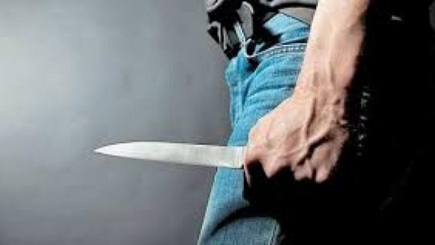 Άρτα: Επιτέθηκε με μαχαίρι στους αστυνομικούς που πήγαν στο σπίτι του! 