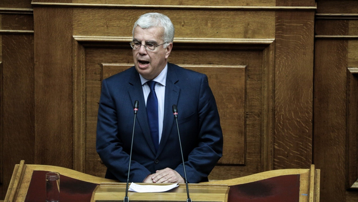 Στράτος Σιμόπουλος: Τι προτείνει για τις τηλεοπτικές μεταδόσεις της Βουλής