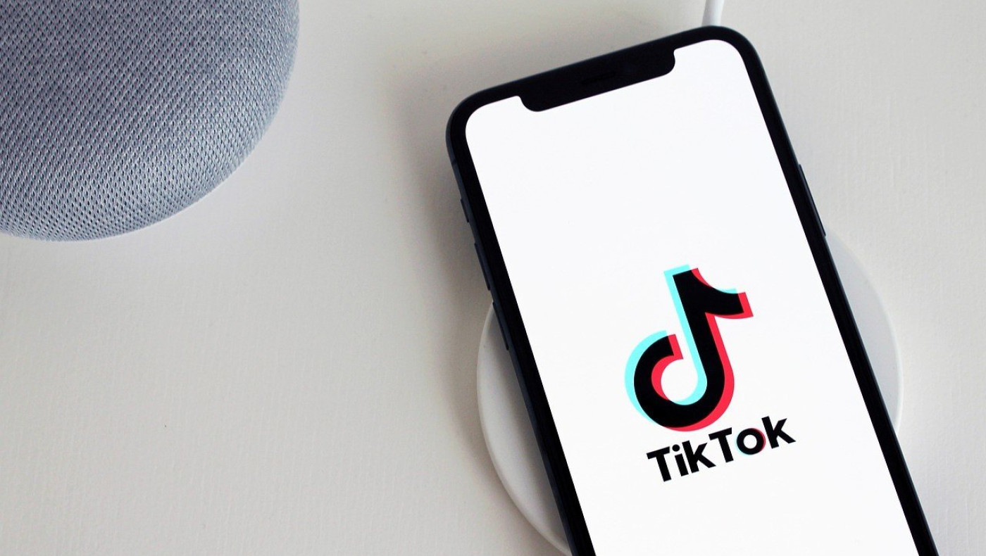 Το TikTok περιορίζει τα φίλτρα ομορφιάς για τους ανήλικους