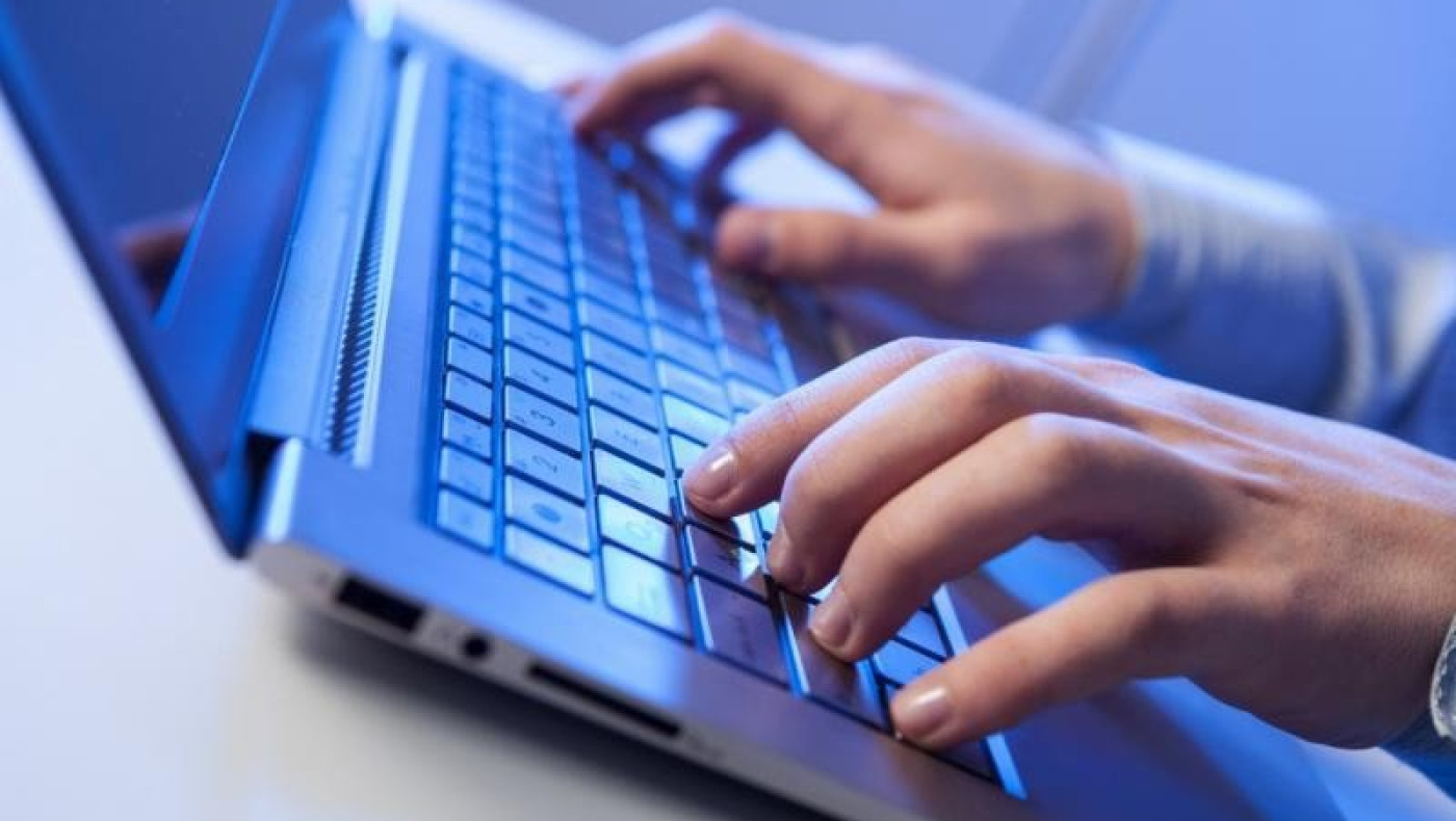 Γιατί το ίντερνετ γίνεται ολοένα και πιο αργό;