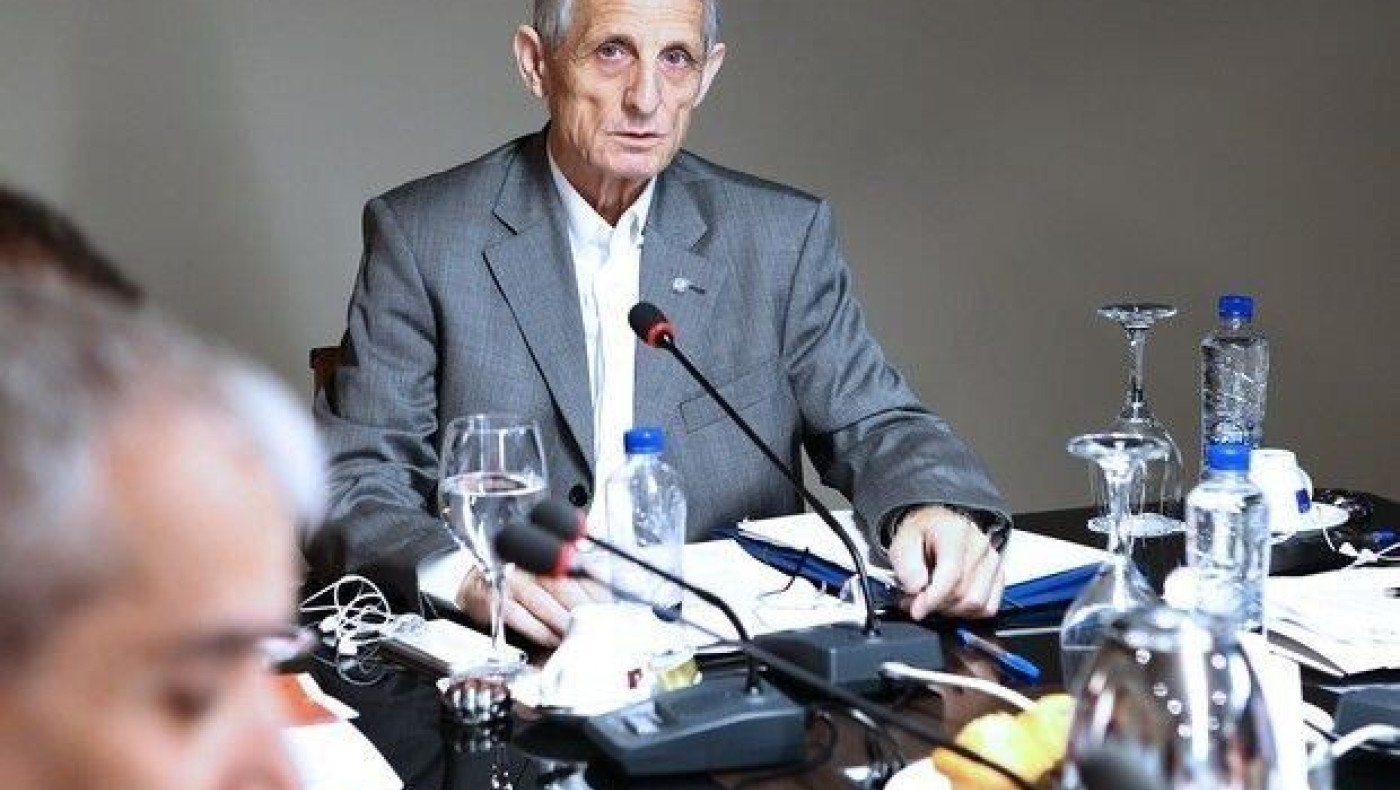 Ζητούν τα πρακτικά 