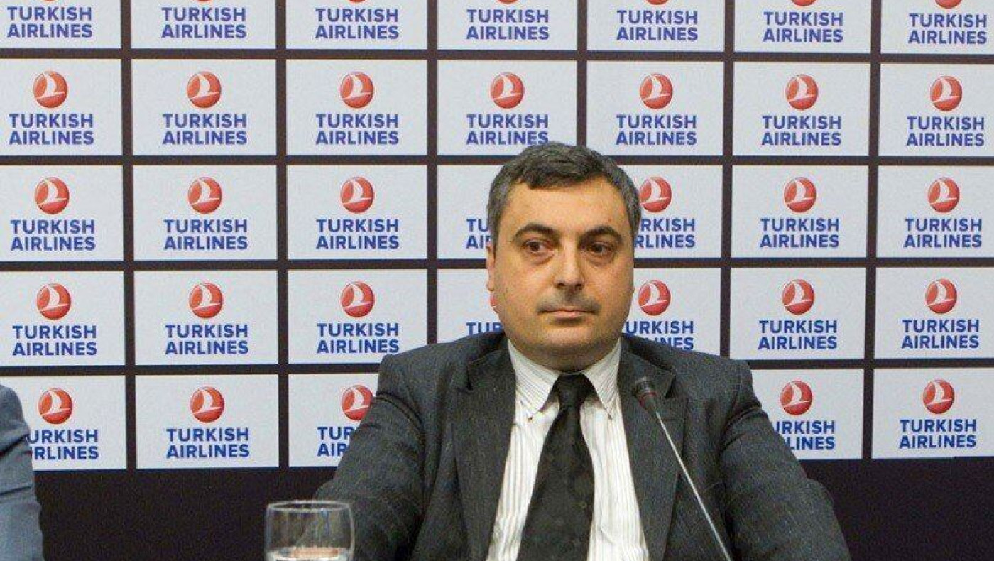 Η χορηγία της  Turkish Airlines και  η αναγκαστική αναμονή
