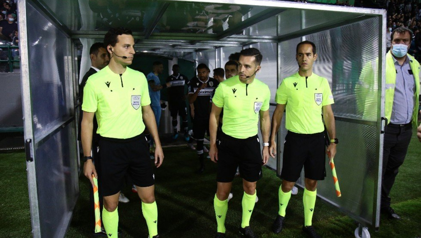 «Φωνάζει» για πέναλτι ο ΠΑΟΚ σε χέρι του Βέλεθ
