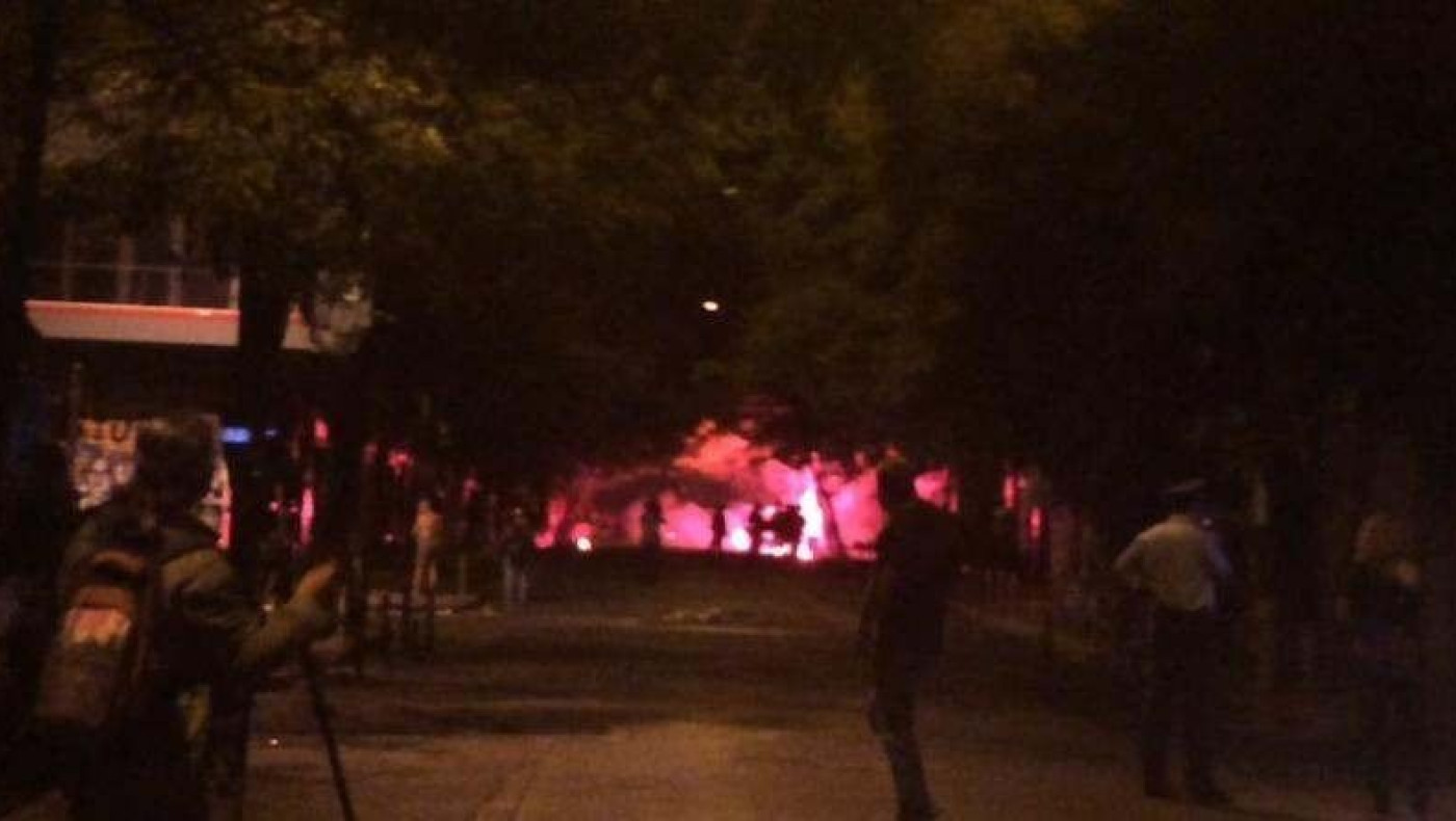 Επεισόδια στα Εξάρχεια με ρίψη μολότοφ (VIDEO)