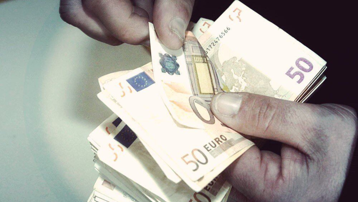 Διήμερη παράταση της τραπεζικής αργίας και επίσημα
