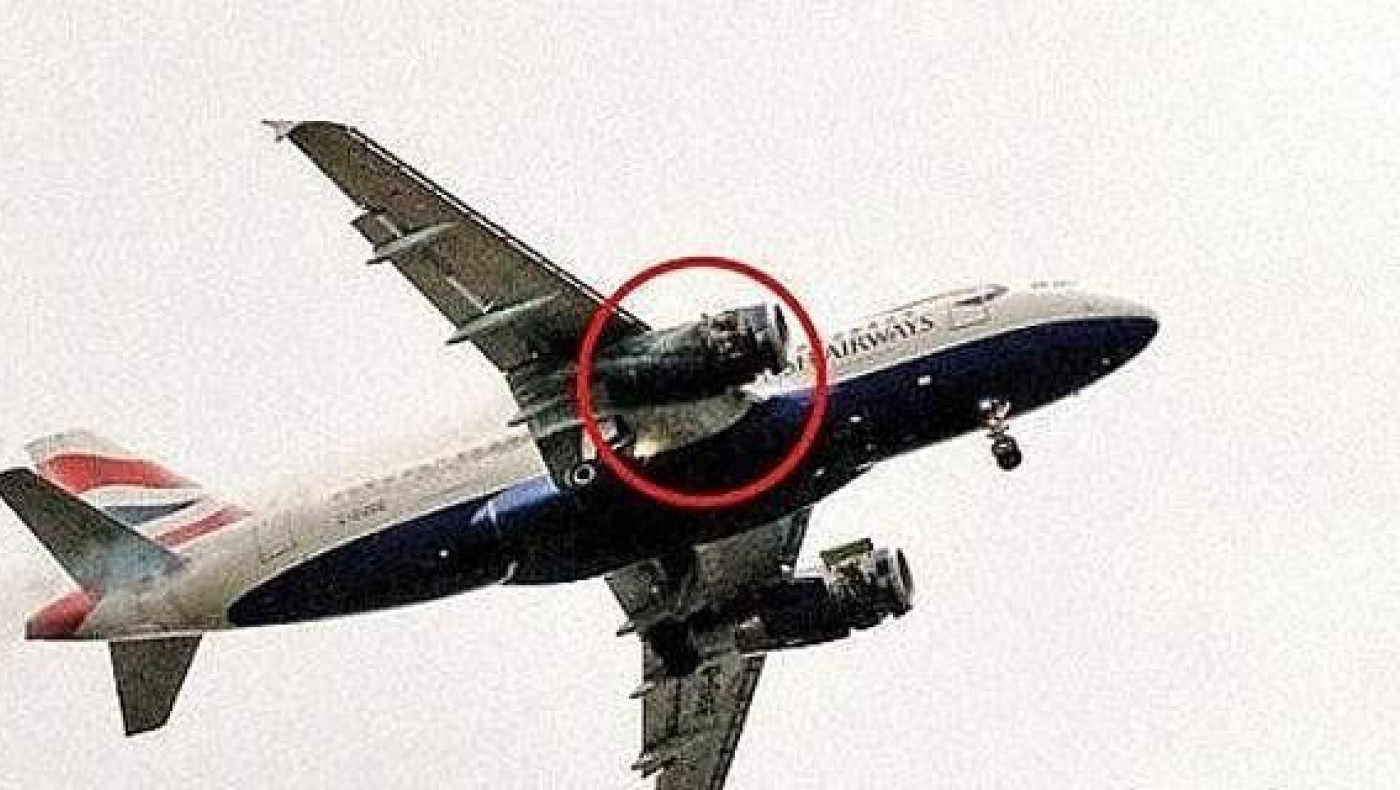 Αεροπλάνο προσγειώθηκε στο Χίθροου με τη μηχανή του τυλιγμένη στις φλόγες