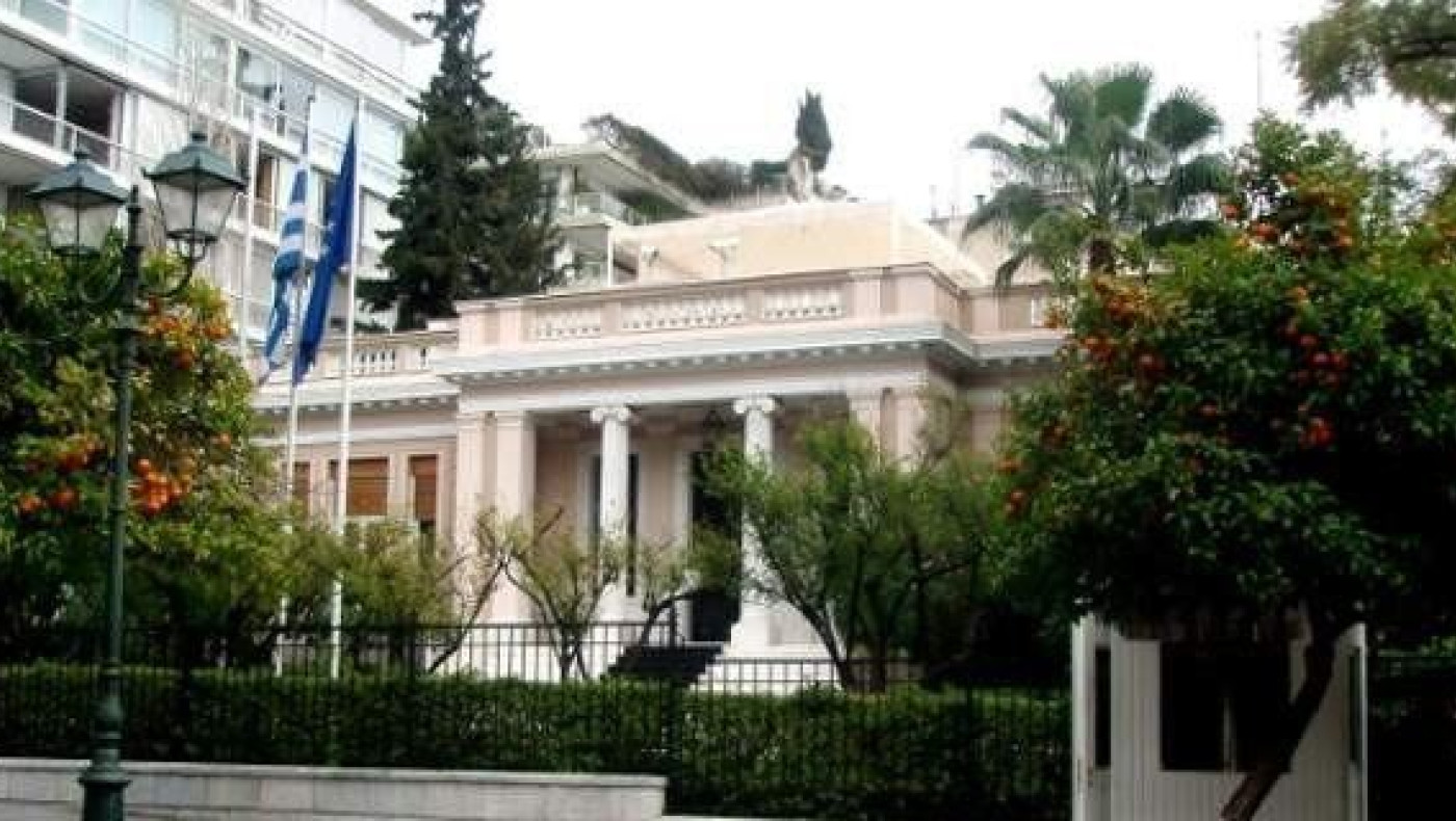Εκτός Δρίτσας-Βαλαβάνη, Βούτσης στη θέση Ζωής, Σκουρλέτης στο Εσωτερικών