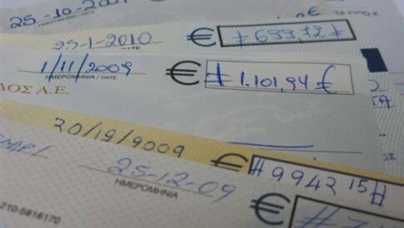 Παρέμβαση του υπουργείου Οικονομικών για τις επιταγές ζητούν τα Επιμελητήρια