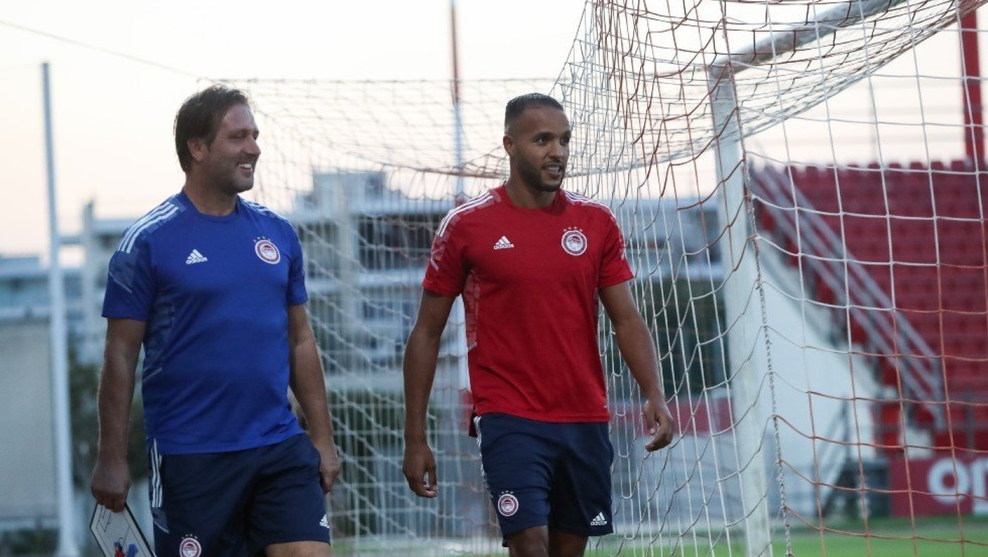 Ολυμπιακός: Στην τελική ευθεία οι ανανέωσεις Μαρτίνς και Ελ Αραμπί