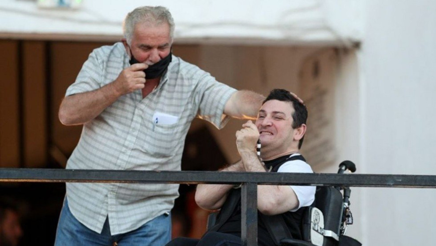 «Το αίμα του είναι ασπρόμαυρο!» - Συγκλόνισε ο μπαμπάς του Γιαννάκη στον αέρα του Metropolis 95,5