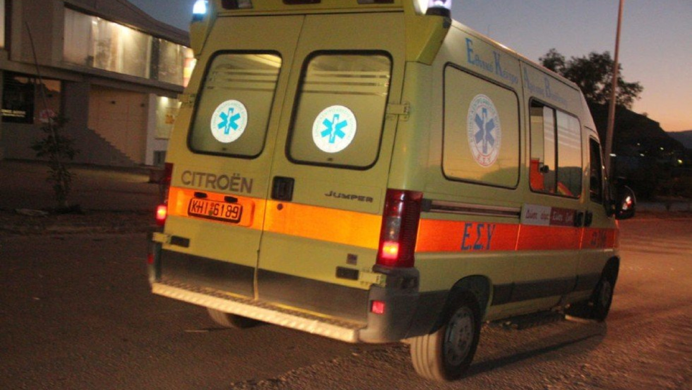 Θεσσαλονίκη: 18χρονη έπεσε από τον τέταρτο στον τρίτο και τραυματίστηκε