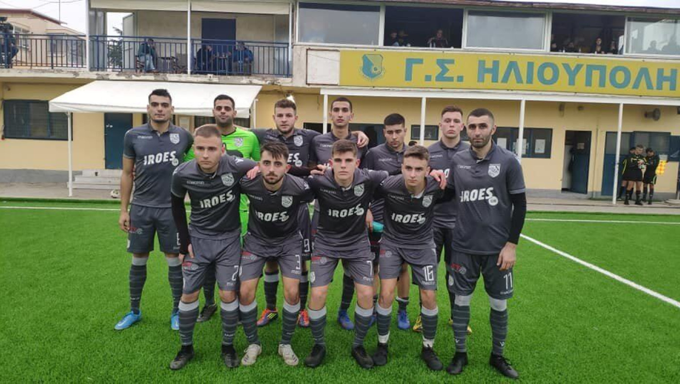 Τετράδα μεταγραφών στη Νεάπολη